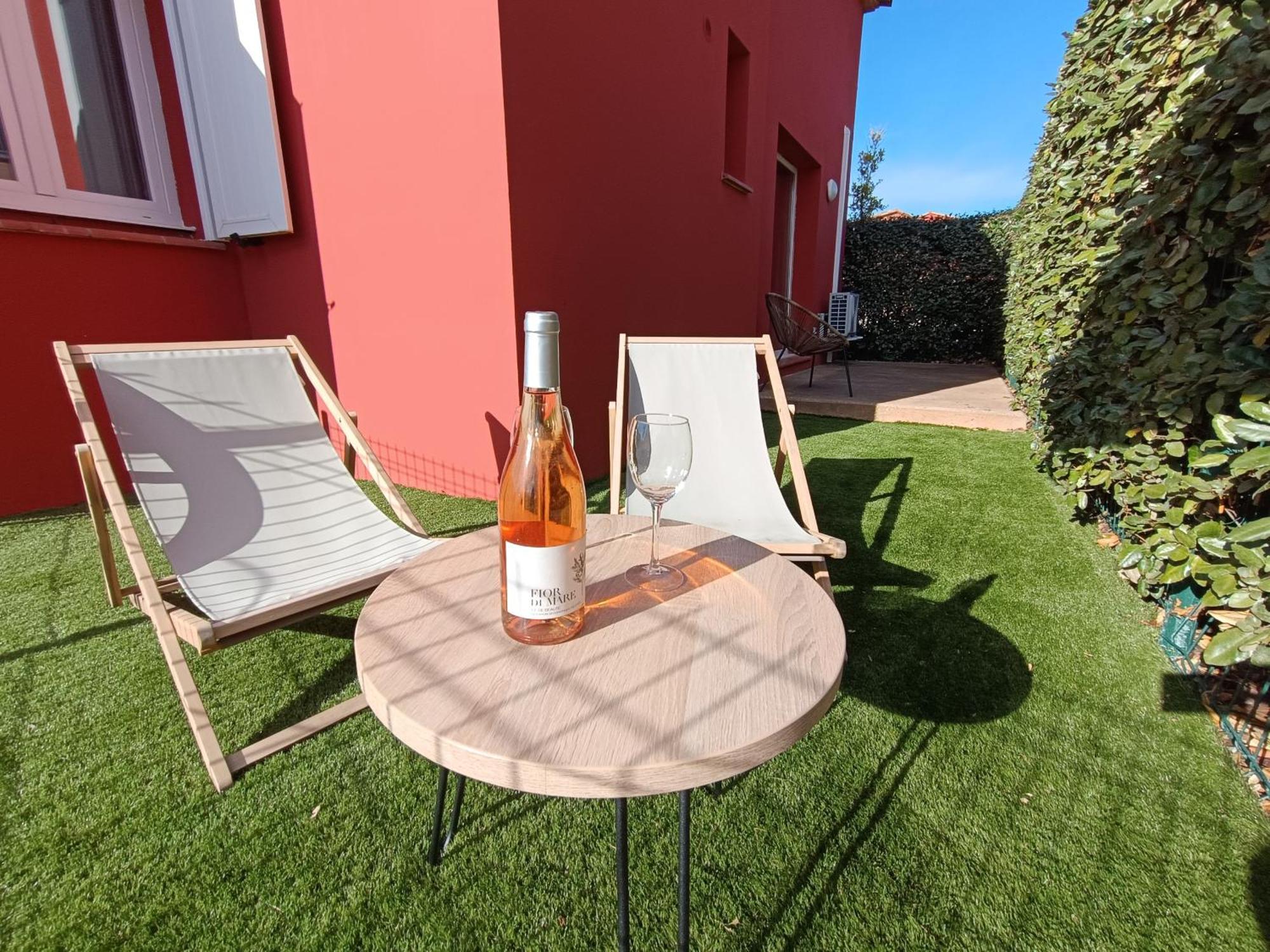 Residence Hoteliere Les Hameaux De Saint Cyprien Appartement 2 Chambres Леччі Екстер'єр фото