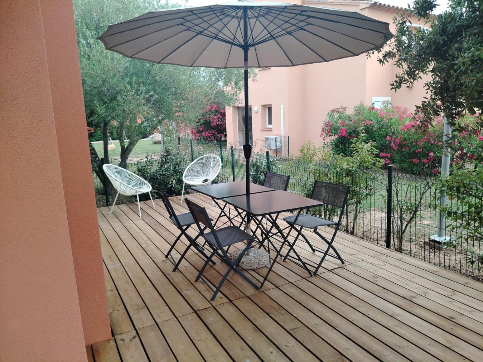 Residence Hoteliere Les Hameaux De Saint Cyprien Appartement 2 Chambres Леччі Екстер'єр фото