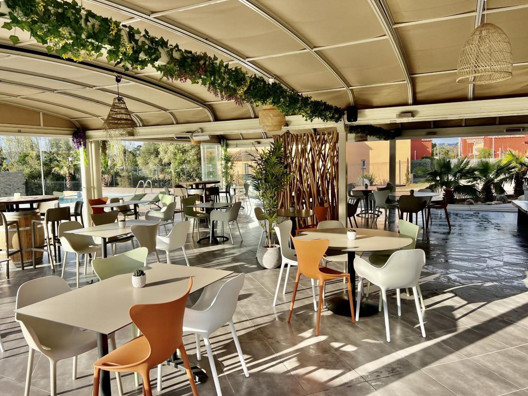 Residence Hoteliere Les Hameaux De Saint Cyprien Appartement 2 Chambres Леччі Екстер'єр фото