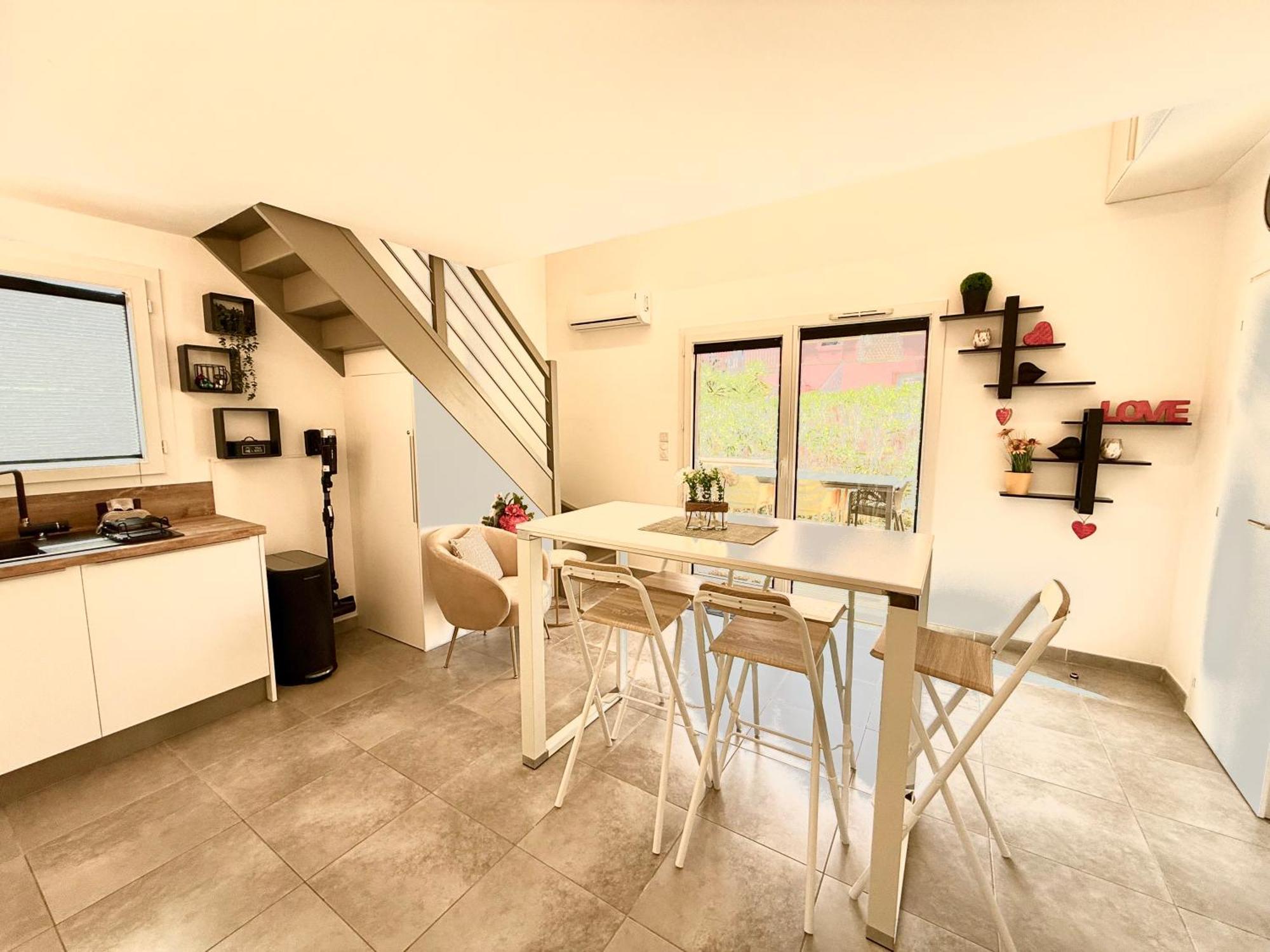 Residence Hoteliere Les Hameaux De Saint Cyprien Appartement 2 Chambres Леччі Екстер'єр фото